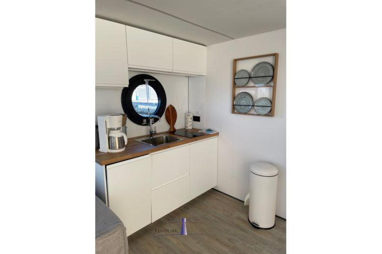 Hausboot Fjord Haven Mit Biosauna In Barth Exterior photo